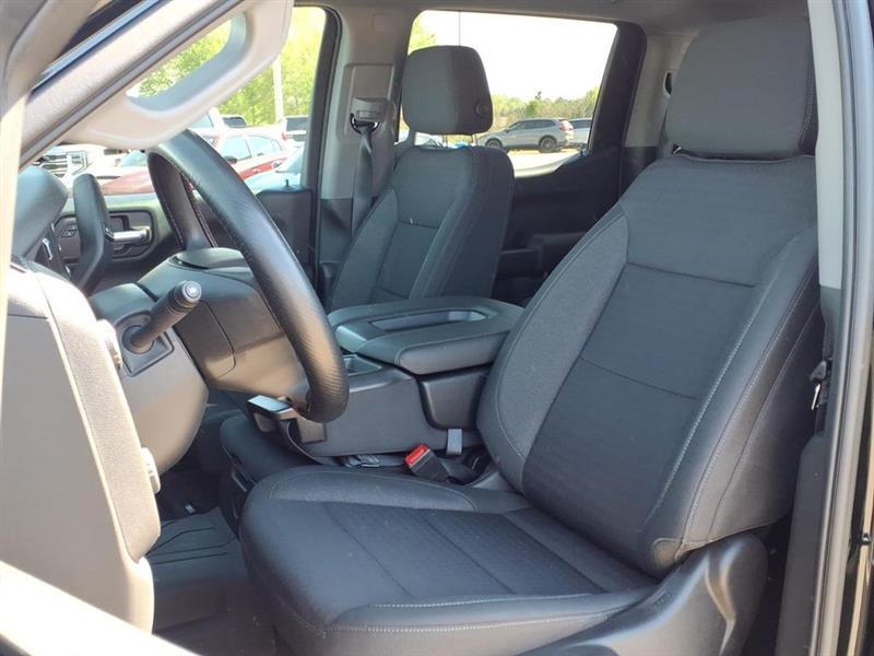 Chevrolet Silverado 1500 Trail Boss Custom Crew Cab 4WD 2022