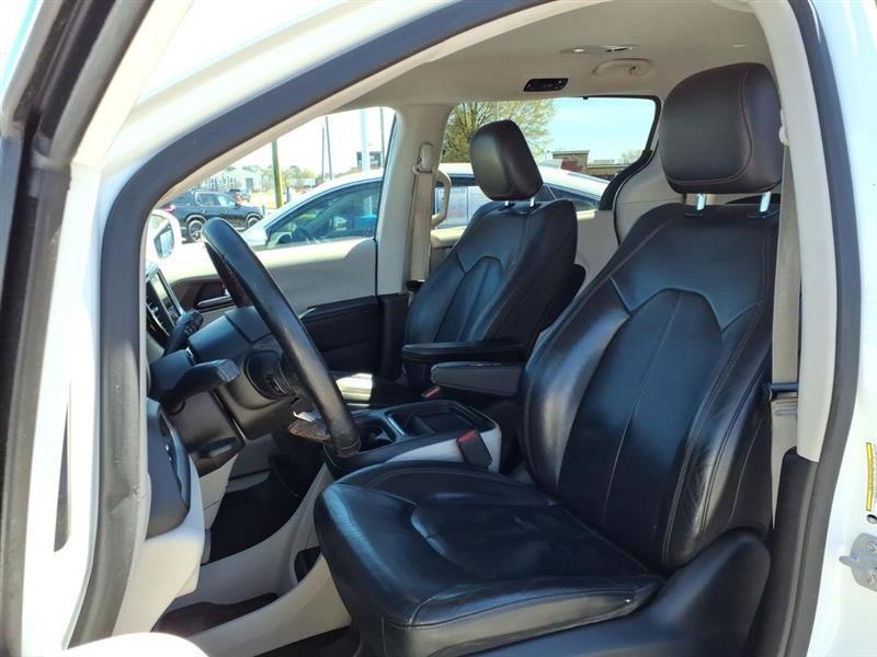 Chrysler Pacifica Touring-L 2019