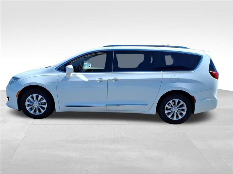 Chrysler Pacifica Touring-L 2019