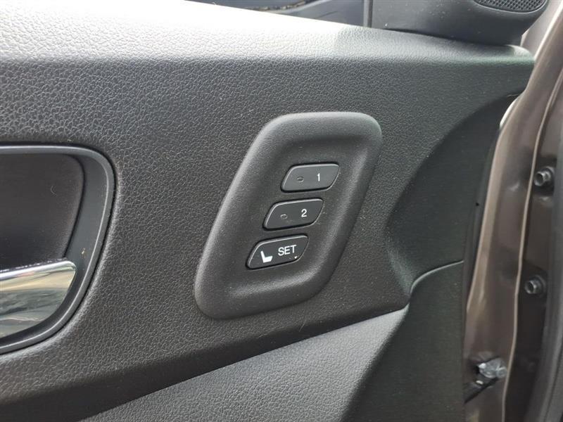 Honda CR-V Touring 2WD 2015