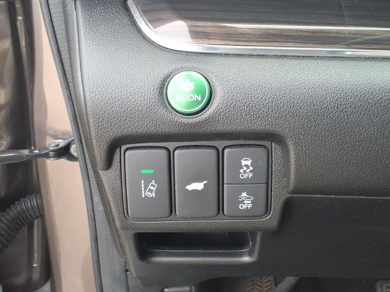 Honda CR-V Touring 2WD 2015