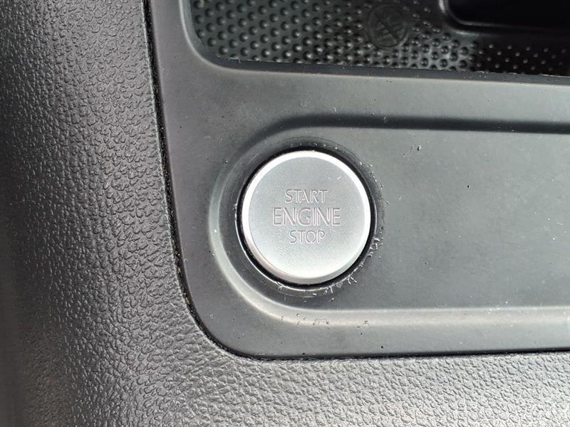 Volkswagen Tiguan S 2017