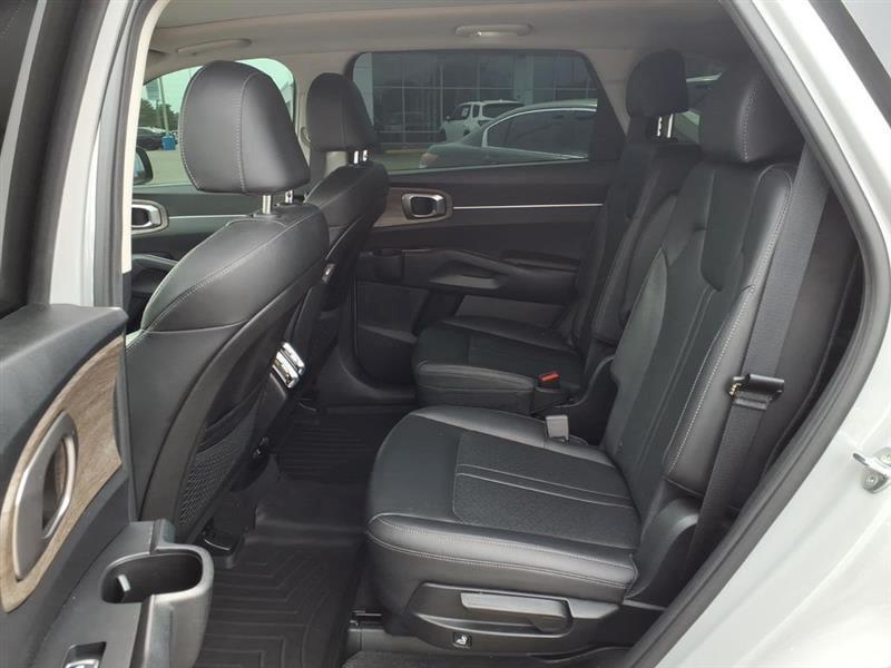 Kia Sorento EX 2WD 2023