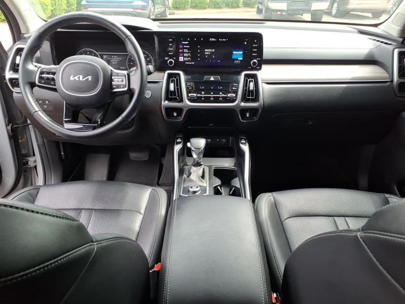 Kia Sorento EX 2WD 2023