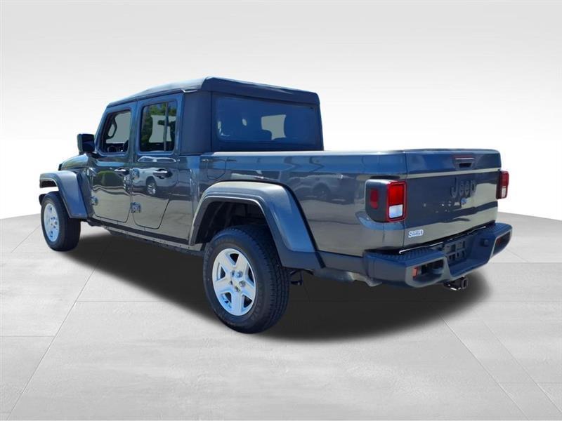 Jeep Gladiator Sport S 2021