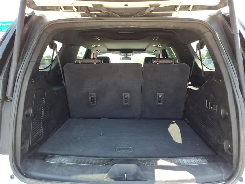 Chevrolet Suburban Premier 4WD 2021