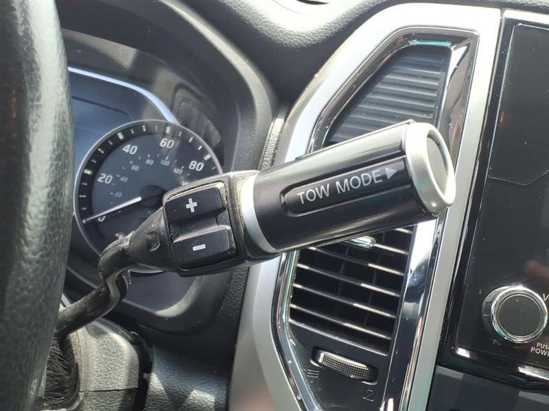 Nissan Titan SV Crew Cab 4WD 2020