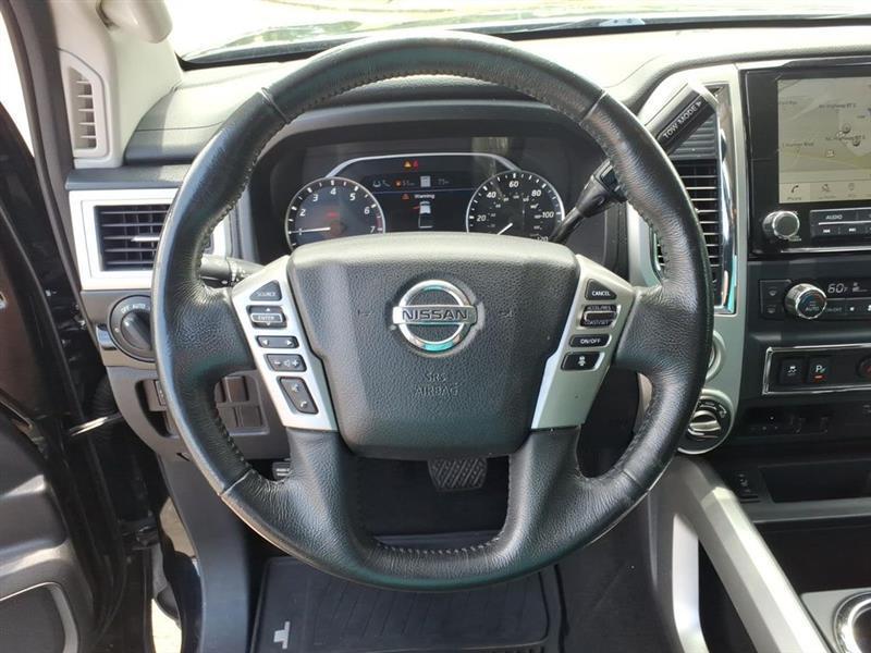 Nissan Titan SV Crew Cab 4WD 2020