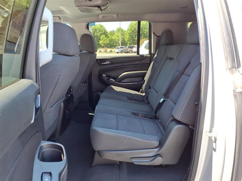 Chevrolet Suburban LS 2WD 2019