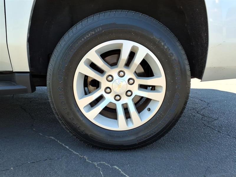 Chevrolet Suburban LS 2WD 2019