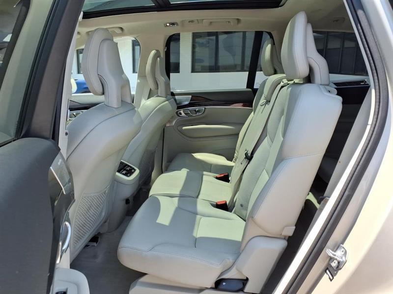 Volvo XC90 T6 Momentum AWD 2016