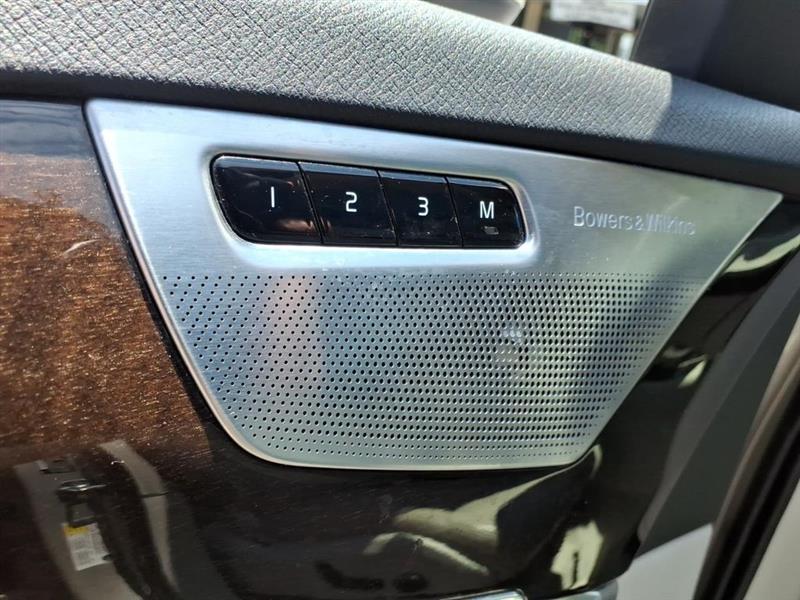 Volvo XC90 T6 Momentum AWD 2016