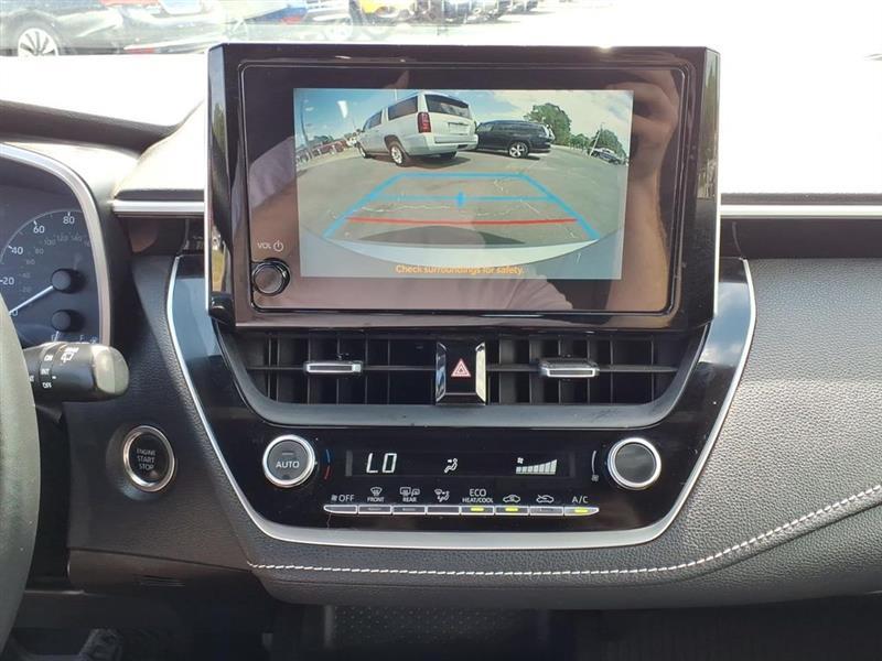 Toyota Corolla SE Hatchback 2025