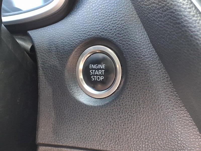 Toyota Corolla SE Hatchback 2025