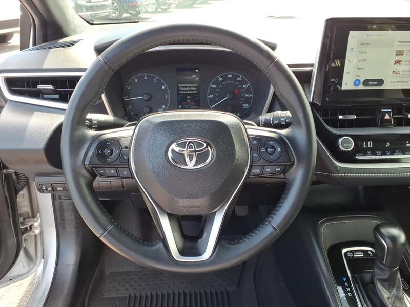 Toyota Corolla SE Hatchback 2025