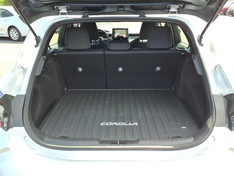 Toyota Corolla SE Hatchback 2025