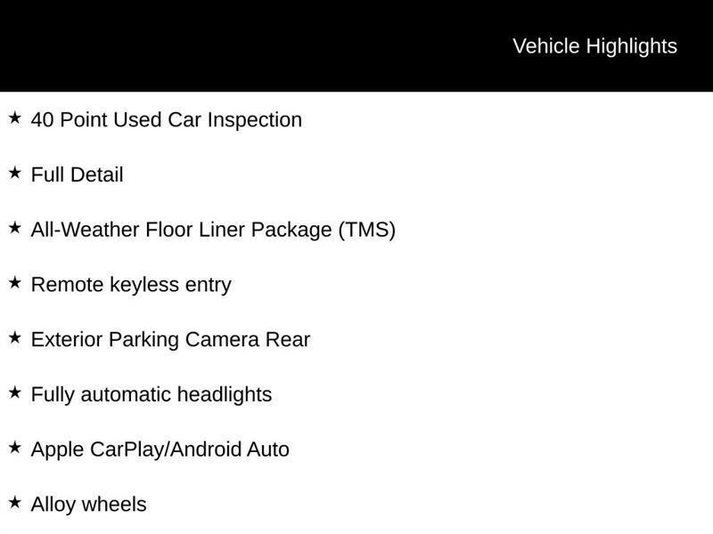 Toyota Camry SE 2021