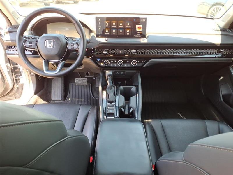 Honda Accord Touring Hybrid 2024