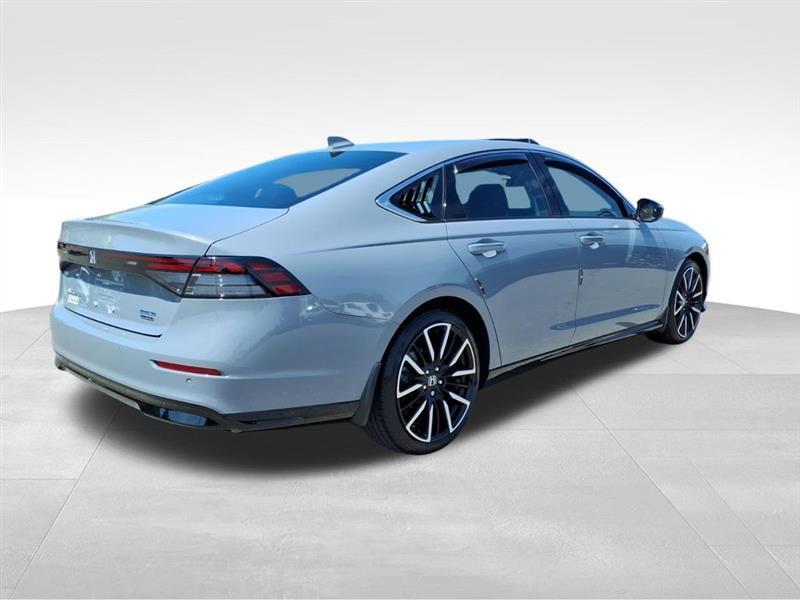 Honda Accord Touring Hybrid 2024