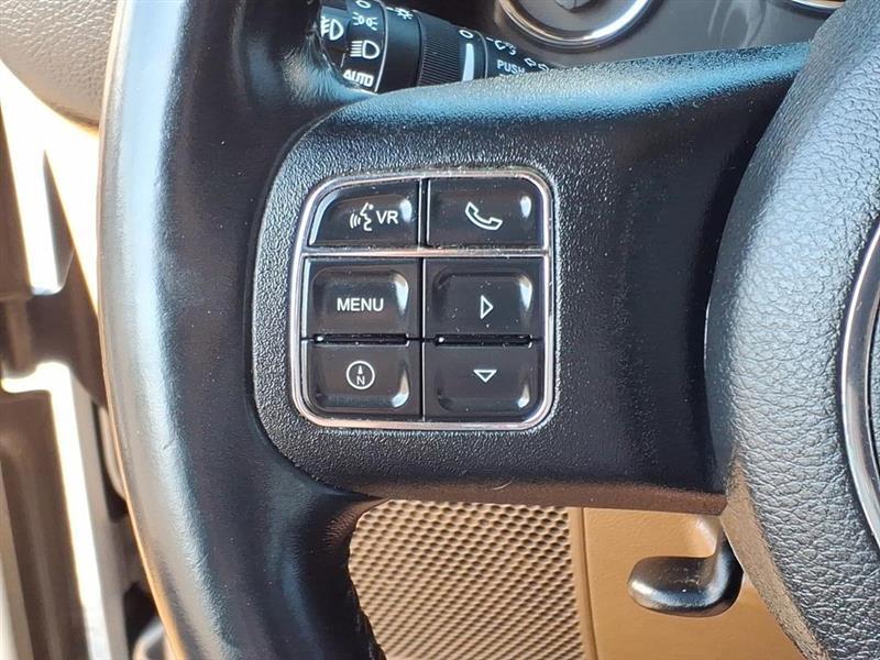 Jeep Wrangler Unlimited Sahara 4WD 2014