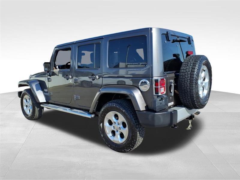 Jeep Wrangler Unlimited Sahara 4WD 2014