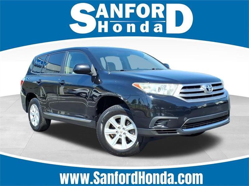Toyota Highlander Base 4WD 2011