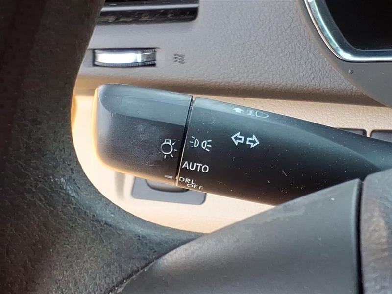 Toyota Highlander Base 2WD 2009