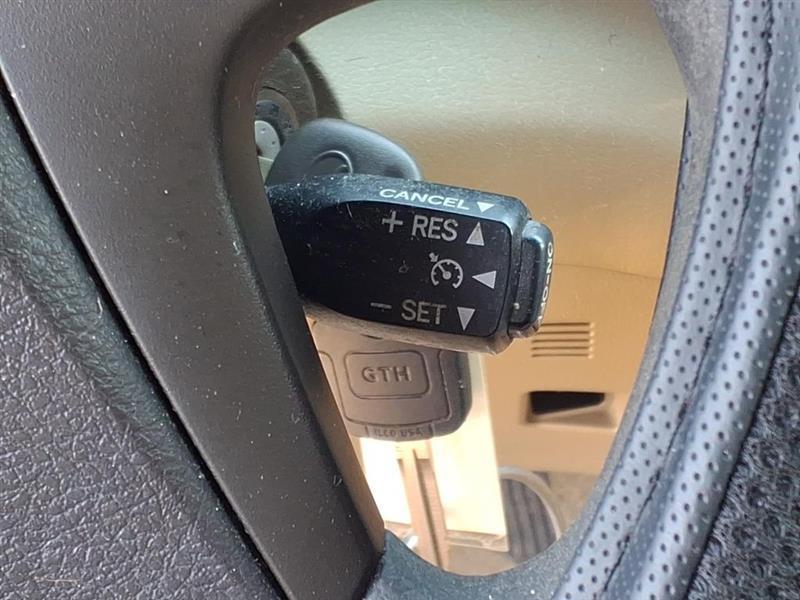 Toyota Highlander Base 2WD 2009