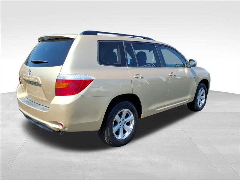 Toyota Highlander Base 2WD 2009