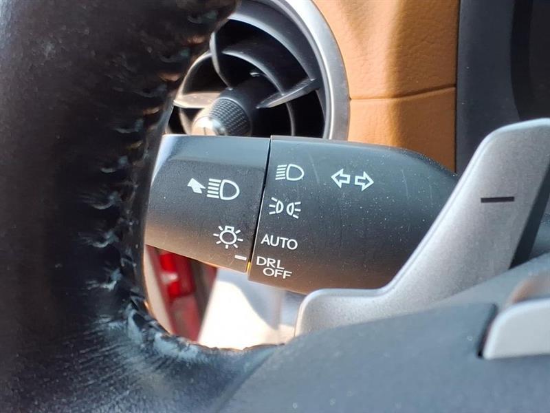 Lexus IS 300 RWD 2021