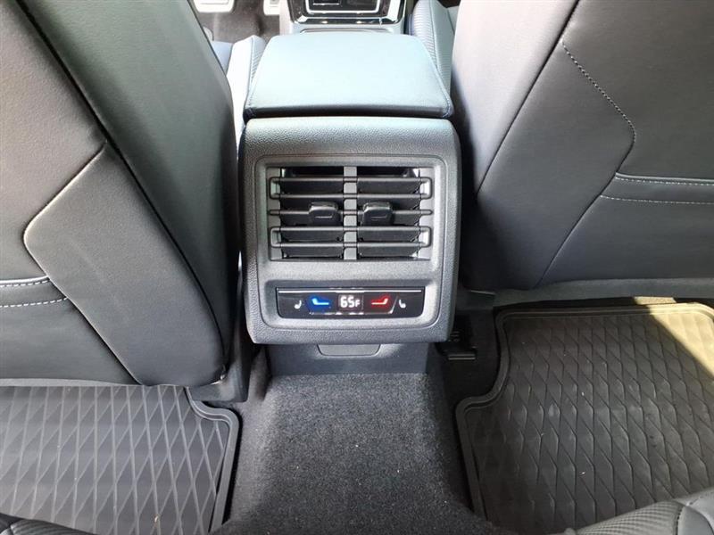 Volkswagen Golf R 2.0 TSI 2026