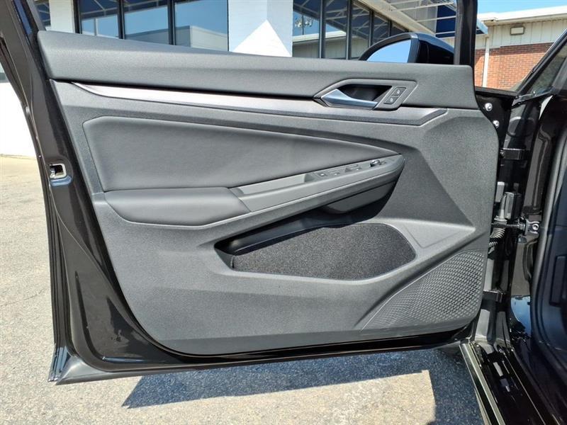 Volkswagen Golf R 2.0 TSI 2026