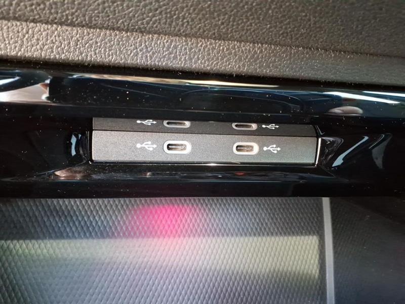 Volkswagen Golf R 2.0 TSI 2026