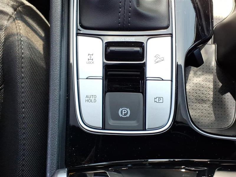 2022 Hyundai Santa Cruz SE - Photo 12