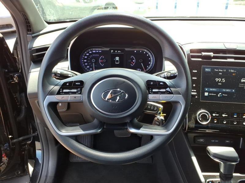 2022 Hyundai Santa Cruz SE - Photo 18
