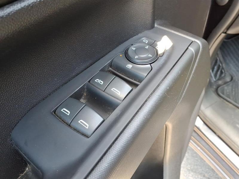 Chevrolet Silverado 1500 Custom Crew Cab 4WD 2023