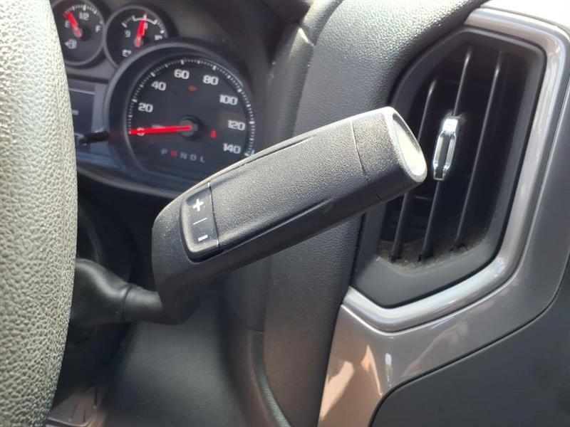 Chevrolet Silverado 1500 Custom Crew Cab 4WD 2023