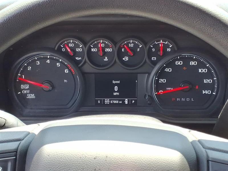 Chevrolet Silverado 1500 Custom Crew Cab 4WD 2023