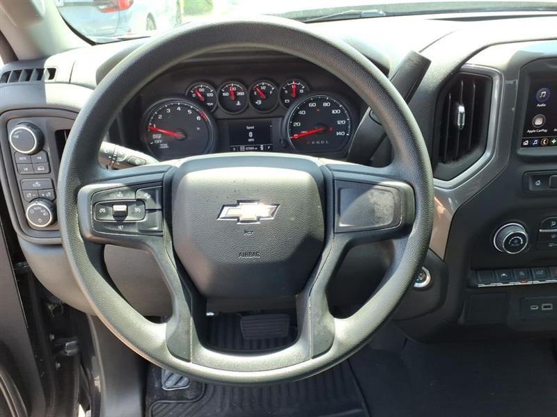Chevrolet Silverado 1500 Custom Crew Cab 4WD 2023