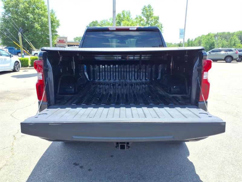 Chevrolet Silverado 1500 Custom Crew Cab 4WD 2023
