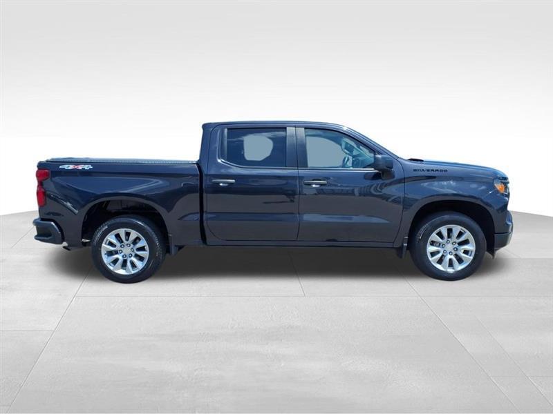 Chevrolet Silverado 1500 Custom Crew Cab 4WD 2023