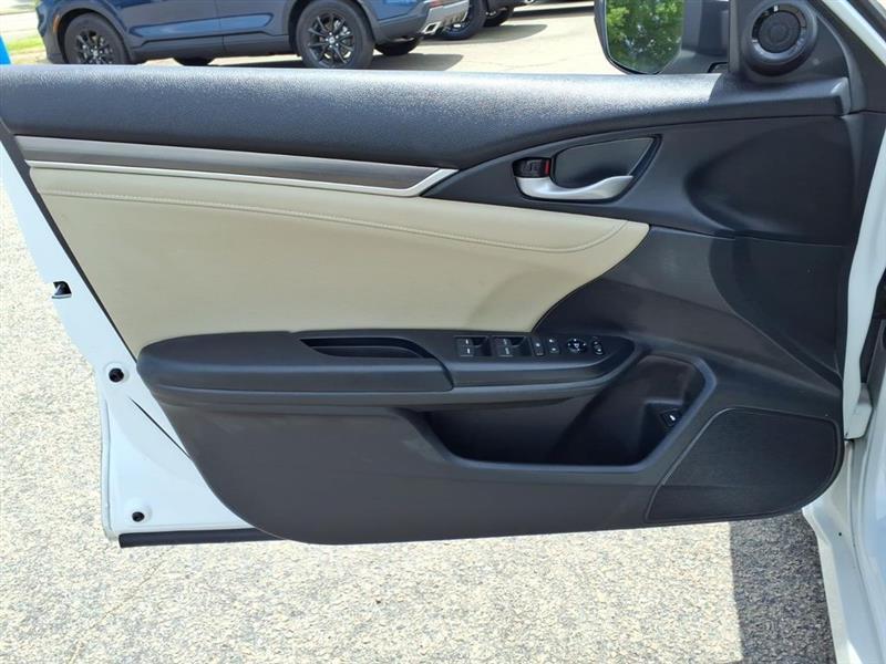 Honda Civic EX-L Sedan CVT 2021