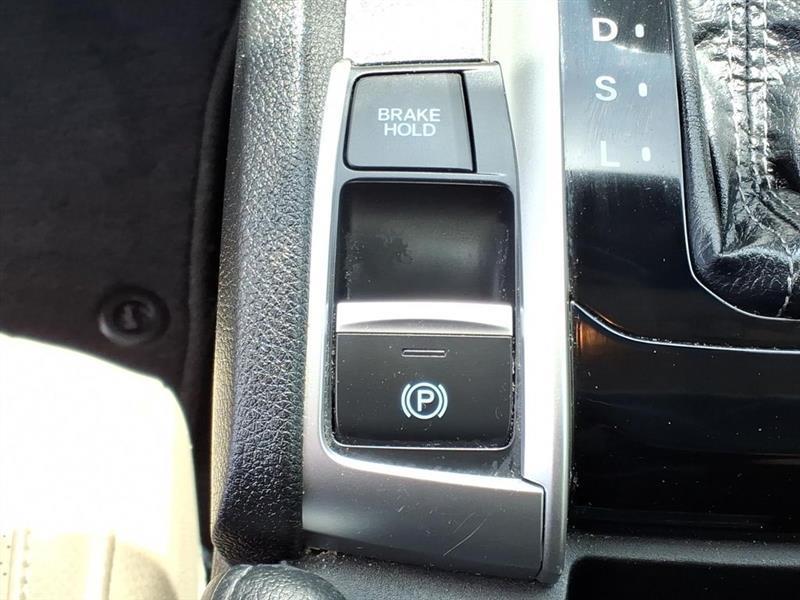 Honda Civic EX-L Sedan CVT 2021