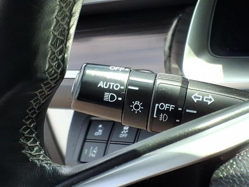 Honda Civic EX-L Sedan CVT 2021