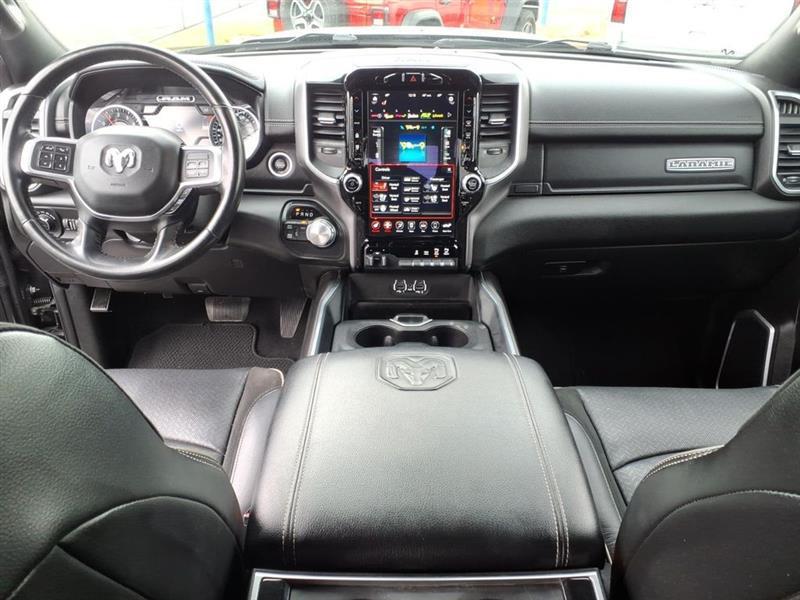 RAM 2500 Laramie Crew Cab SWB 4WD 2020