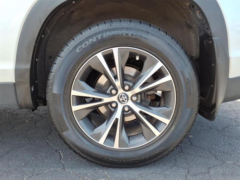 Toyota Highlander LE Plus AWD V6 2019