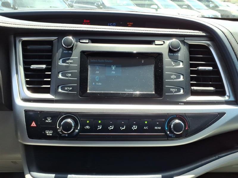 Toyota Highlander LE Plus AWD V6 2019