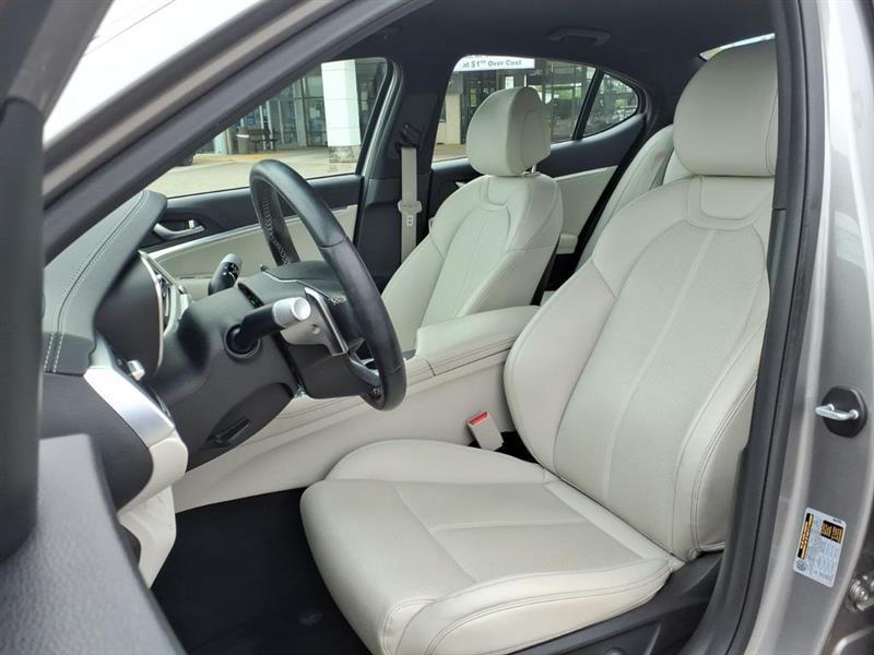 Genesis G70 2.5T 2024