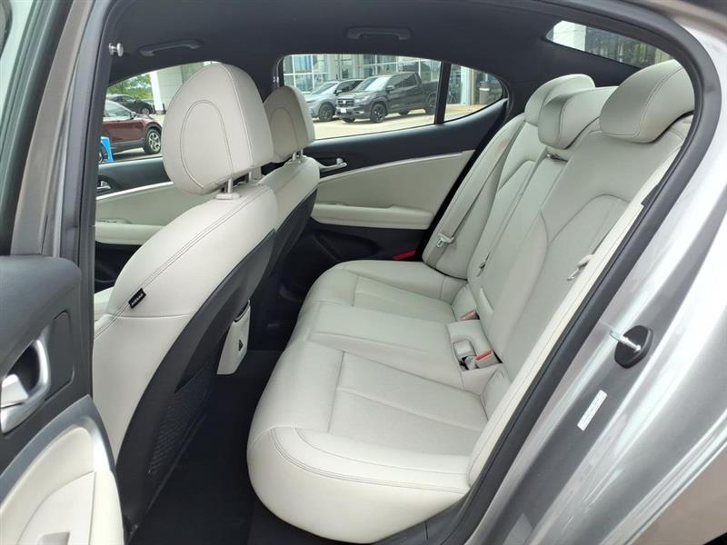 Genesis G70 2.5T 2024