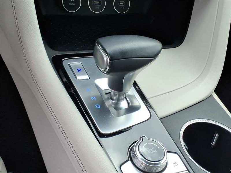 Genesis G70 2.5T 2024